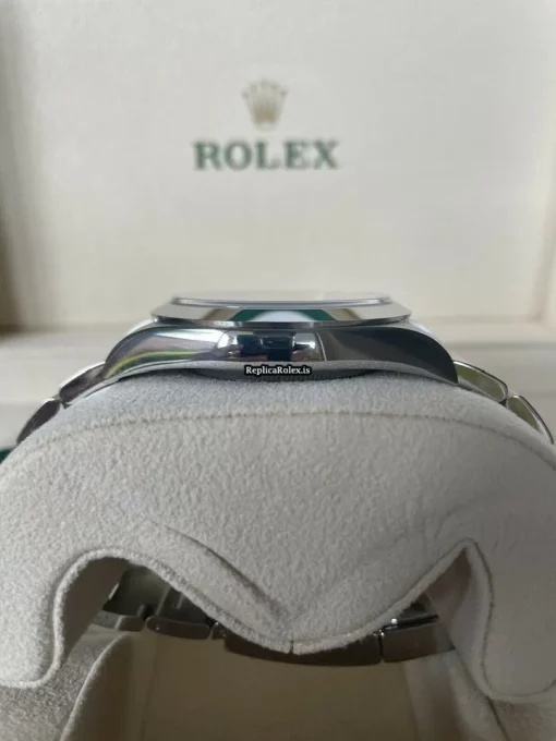 1:1 Replica Rolex Explorer 214270 Caliber 3132 Automatic Movement 39mm Steel Case Mens/unisex Watch - Image 4