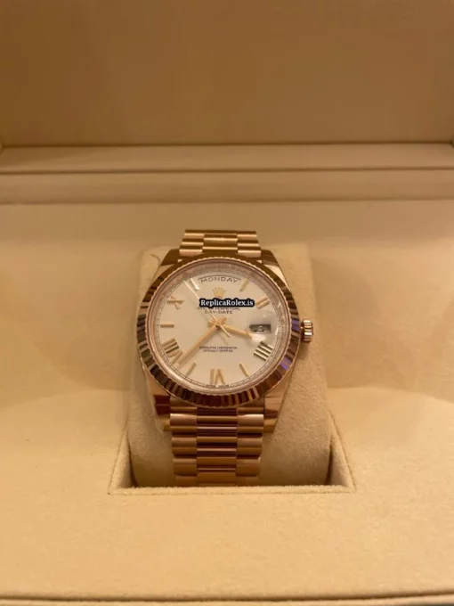 Appealing Fakes Rolex Day-date 40 228235 Caliber 3255 Automatic Movement 40mm Rose Gold Case Mens/unisex Watch