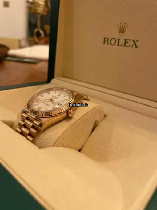 Appealing Fakes Rolex Day-date 40 228235 Caliber 3255 Automatic Movement 40mm Rose Gold Case Mens/unisex Watch - Image 3