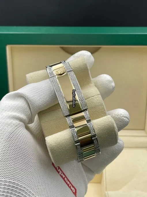 Cool Replica Rolex Submariner Date 116613ln Caliber 3135 Automatic Movement 40mm Gold/steel Case Mens/unisex Watch - Image 8