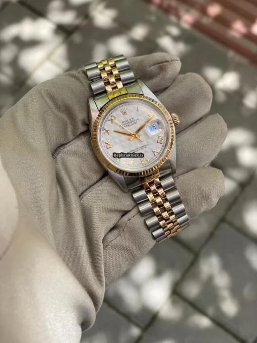 Stylish Fake Rolex Datejust 16013 Caliber 3035 Automatic Movement 36mm Gold/steel Case Mens/unisex Watch - Image 6
