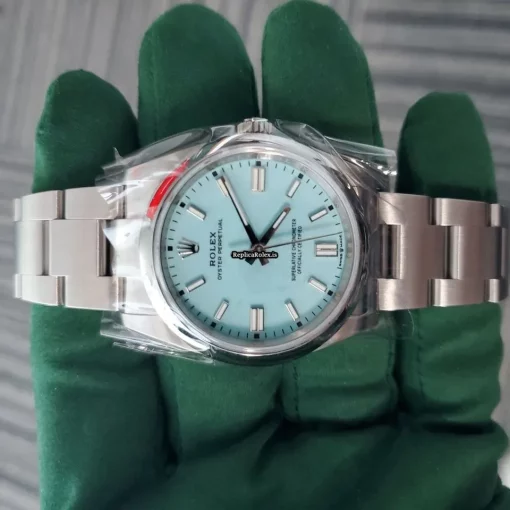 Fantastic Fake Rolex Oyster Perpetual 126000-0006 Caliber 36 Automatic Movement 36mm Steel Case Mens/unisex Watch