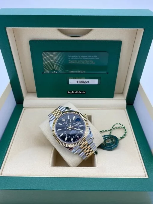 Fantastic Knockoff Rolex Sky-dweller 326933 Caliber 9001 Automatic Movement 42mm Gold/steel Case Mens/unisex Watch