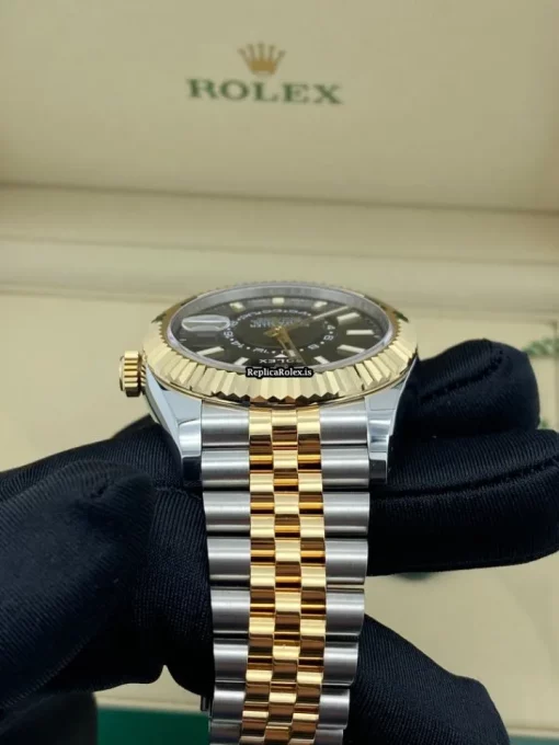 Fantastic Knockoff Rolex Sky-dweller 326933 Caliber 9001 Automatic Movement 42mm Gold/steel Case Mens/unisex Watch - Image 9
