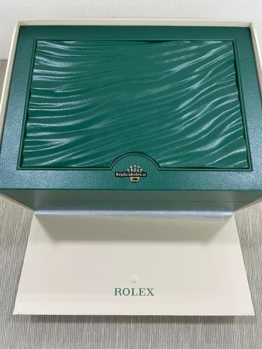 Great Fake Rolex Submariner Date 116618ln Caliber 3135 Automatic Movement 40mm Yellow Gold Case Mens/unisex Watch - Image 5