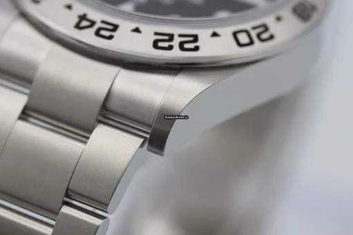Amazing Replica Rolex Explorer II 226570 Caliber 3285 Automatic Movement 42mm Steel Case Mens/unisex Watch - Image 9
