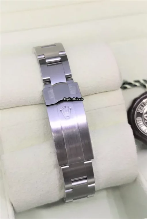 Great Replica Rolex Oyster Perpetual 26 176234 Caliber 2231 Automatic Movement 26mm Gold/steel Case Womens Watch - Image 4