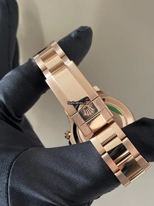 Superior Replica Rolex Daytona 116505 Caliber 4130 Automatic Movement 40mm Rose Gold Case Mens/unisex Watch - Image 5