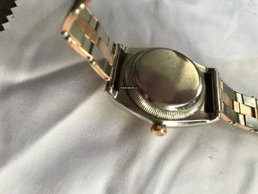 Well Made Fake Rolex Bubble Back 2940 Caliber 2940 Automatic Movement Gold/steel Case Mens/unisex Watch - Image 3