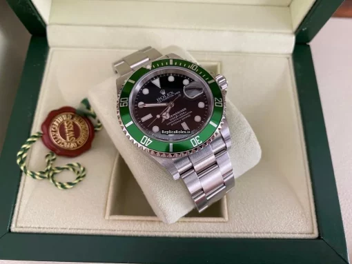 Terrific Copy Rolex Submariner Date 16610lv Caliber 3135 Automatic Movement 40mm Steel Case Mens/unisex Watch - Image 11
