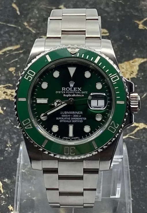 Inexpensive Fakes Rolex Submariner Date 116610lv Caliber 3135 Automatic Movement 40mm Steel Case Mens/unisex Watch