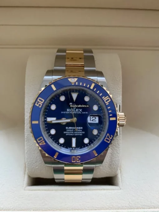 Distinctive Replica Rolex Submariner Date 126613lb Caliber 3235 Automatic Movement 41mm Gold/steel Case Mens/unisex Watch