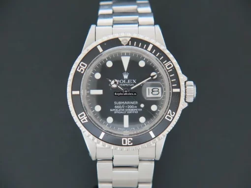 Defect Replica Rolex Submariner Date 1680 Automatic Movement 40mm Steel Case Mens/unisex Watch - Image 3