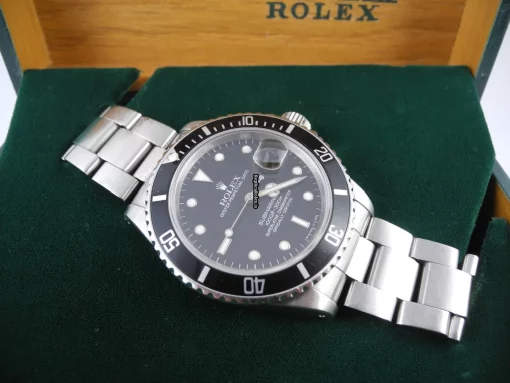 Reliable Fake Rolex Submariner Date 168000 Caliber 3035 Automatic Movement 40mm Steel Case Mens/unisex Watch