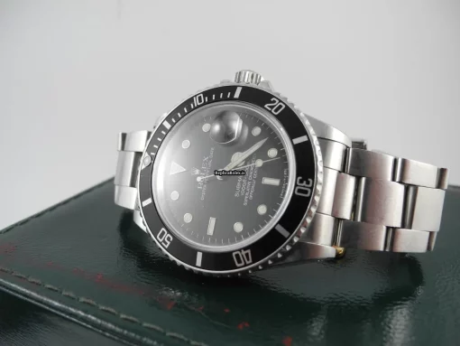 Reliable Fake Rolex Submariner Date 168000 Caliber 3035 Automatic Movement 40mm Steel Case Mens/unisex Watch - Image 4