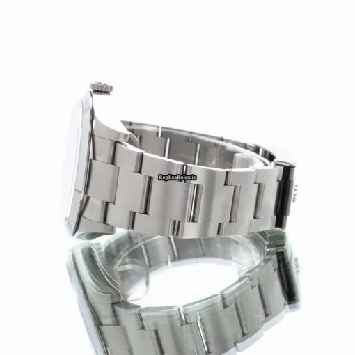 Great Replica Rolex Explorer 214270 Automatic Movement 39mm Steel Case Mens/unisex Watch - Image 3