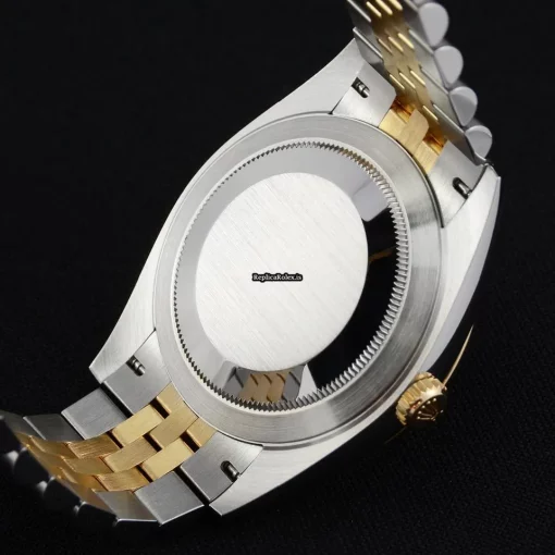 Popular Replica Rolex Datejust 126333 Caliber 3235 Automatic Movement 41mm Gold/steel Case Mens/unisex Watch - Image 6