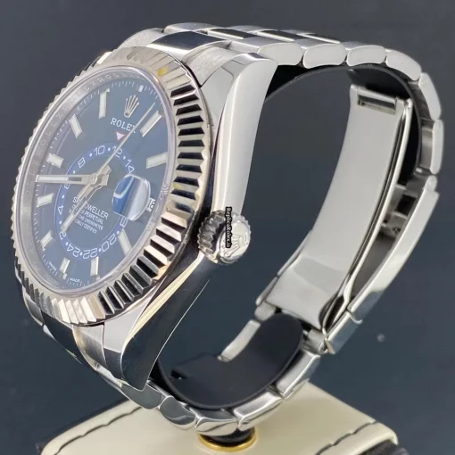 Marvellous Copy Rolex Sky-dweller 326934 Caliber 9001 Automatic Movement 42mm Steel Case Mens/unisex Watch - Image 3