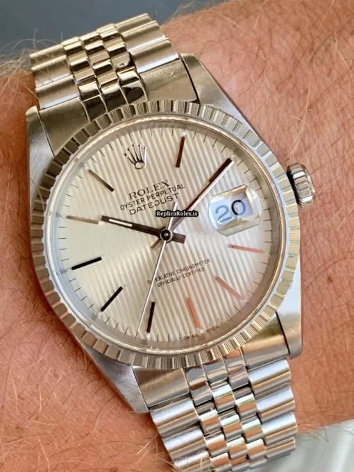 Pleasing Replica Rolex Datejust 16220 Caliber 3135 Automatic Movement 36mm Steel Case Mens/unisex Watch - Image 2