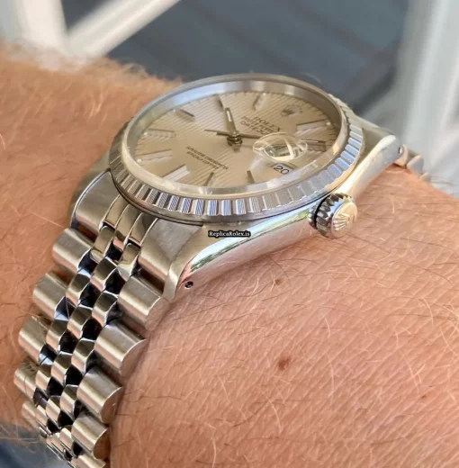Pleasing Replica Rolex Datejust 16220 Caliber 3135 Automatic Movement 36mm Steel Case Mens/unisex Watch - Image 5