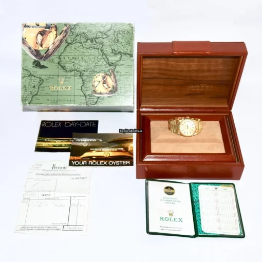 Fabulous Fake Rolex Day-date 36 18038 Caliber 3055 Automatic Movement 36mm Yellow Gold Case Mens/unisex Watch