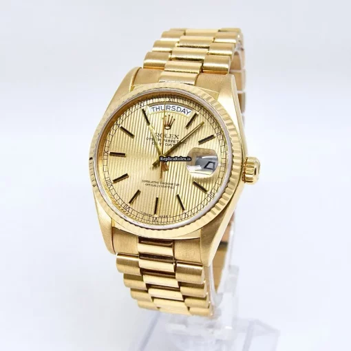Fabulous Fake Rolex Day-date 36 18038 Caliber 3055 Automatic Movement 36mm Yellow Gold Case Mens/unisex Watch - Image 3