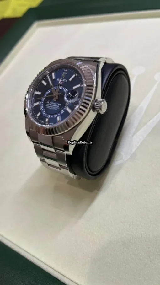 Defect Replica Rolex Sky-dweller 326934 Caliber 9001 Automatic Movement 42mm Steel Case Mens/unisex Watch - Image 3
