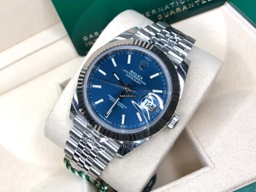Neat Replica Rolex Datejust 126334-0026 Caliber 3235 Automatic Movement 41mm Gold/steel Case Mens/unisex Watch - Image 4