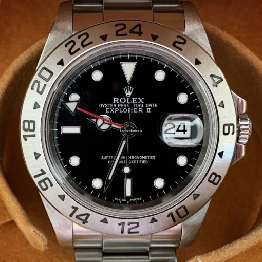 Marvellous Fakes Rolex Explorer II 16570 Caliber 3185 Automatic Movement 40mm Steel Case Mens/unisex Watch - Image 3
