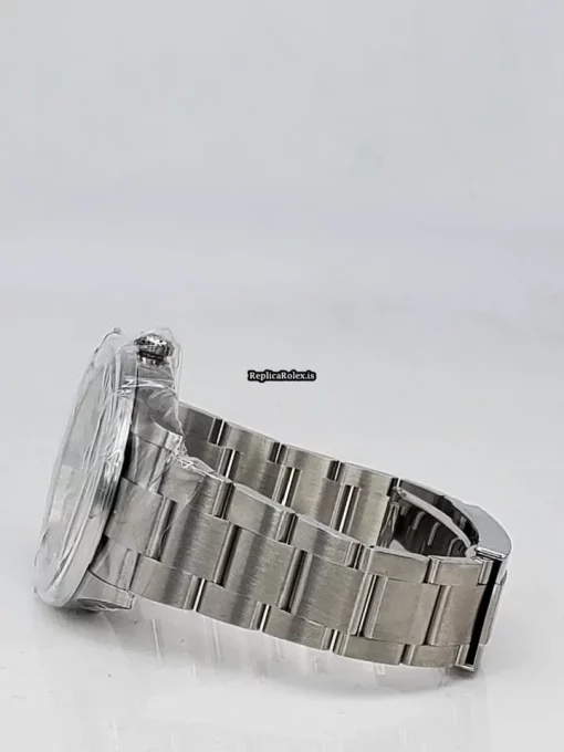 Excellent Replica Rolex Oyster Perpetual 124300-0005 Caliber 41 Automatic Movement 41mm Steel Case Mens/unisex Watch - Image 3