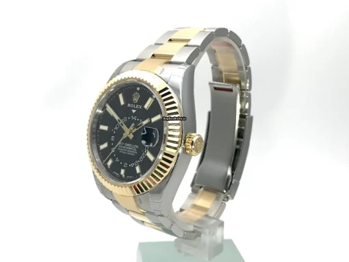 Fabulous Copies Rolex Sky-dweller 326933 Caliber 9001 Automatic Movement 42mm Gold/steel Case Mens/unisex Watch - Image 2