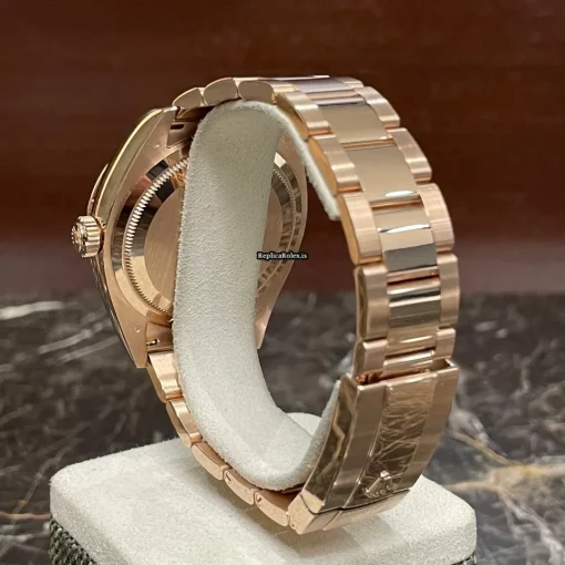 Design Replica Rolex Sky-dweller 326935 Caliber 9001 Automatic Movement 42mm Rose Gold Case Mens/unisex Watch - Image 4