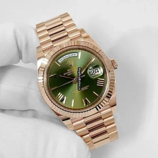 Amazing Fake Rolex Day-date 40 228235 40mm Watch - Image 3