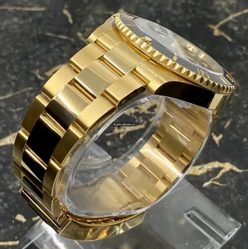 Top Replica Rolex Submariner 126618ln Caliber 3235 Automatic Movement 41mm Yellow Gold Case Mens/unisex Watch - Image 3