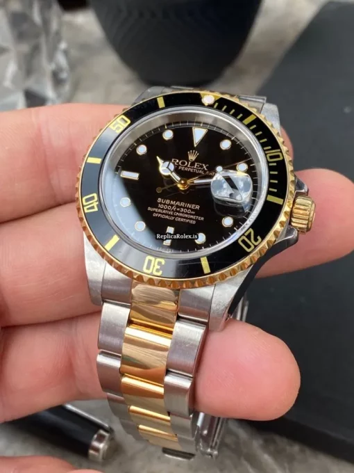 Incredible Replica Rolex Submariner Date 16613 Caliber 3135 Automatic Movement 40mm Gold/steel Case Mens/unisex Watch - Image 5