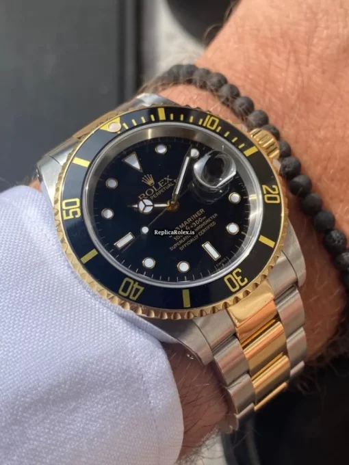 Incredible Replica Rolex Submariner Date 16613 Caliber 3135 Automatic Movement 40mm Gold/steel Case Mens/unisex Watch - Image 7