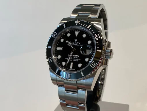 Perfect Replica Rolex Submariner Date 116610ln Caliber 3135 Automatic Movement 40mm Steel Case Mens/unisex Watch - Image 3