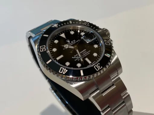 Perfect Replica Rolex Submariner Date 116610ln Caliber 3135 Automatic Movement 40mm Steel Case Mens/unisex Watch - Image 6
