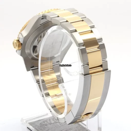 Special Fake Rolex Submariner Date 126613ln Automatic Movement 41mm Gold/steel Case Watch - Image 5