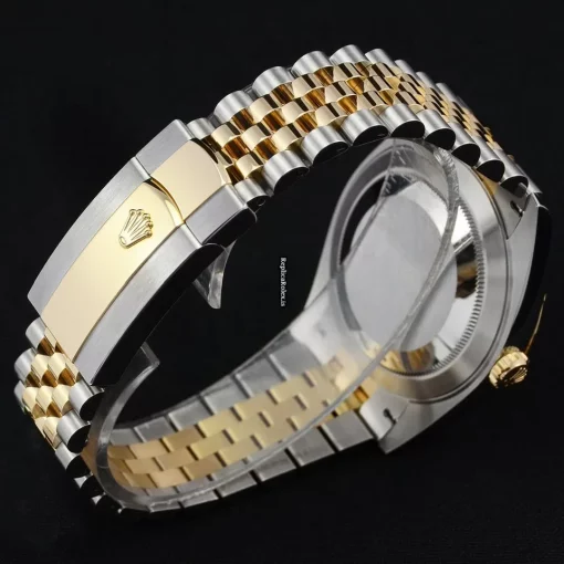 Amazing Fake Rolex Datejust 126333 Caliber 3235 Automatic Movement 41mm Gold/steel Case Mens/unisex Watch - Image 7