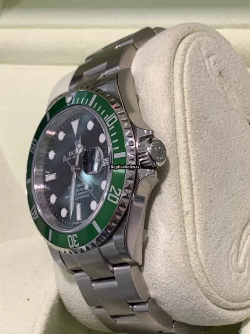 Incredible Fake Rolex Submariner Date 16610lv Caliber 3135 Automatic Movement 40mm Steel Case Mens/unisex Watch - Image 4