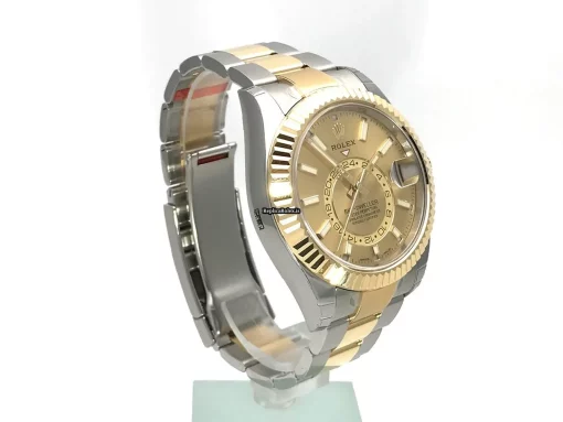 Wholesale Fake Rolex Sky-dweller 326933 Caliber 9001 Automatic Movement 42mm Gold/steel Case Mens/unisex Watch - Image 2