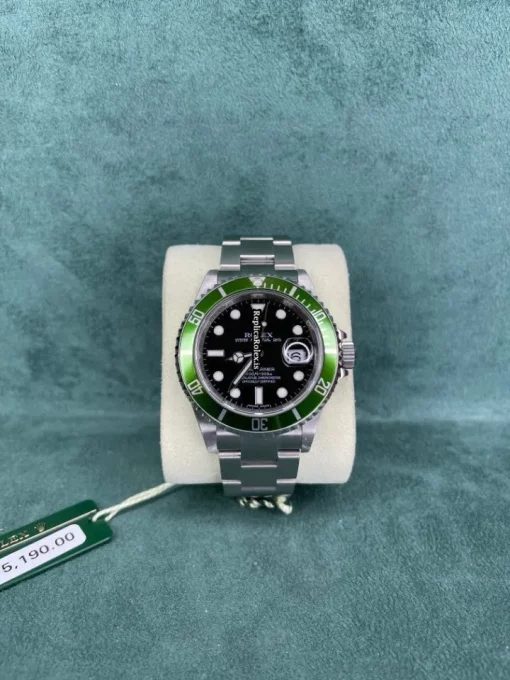 Unique Fake Rolex Submariner Date 16610lv Caliber 3135 Automatic Movement 40mm Steel Case Mens/unisex Watch - Image 2