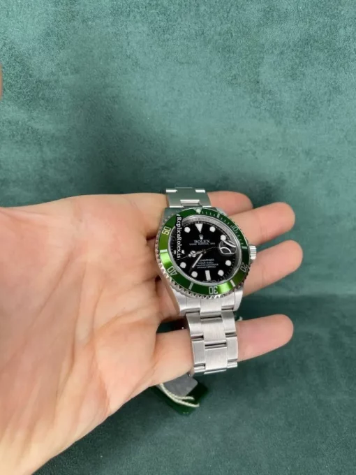 Unique Fake Rolex Submariner Date 16610lv Caliber 3135 Automatic Movement 40mm Steel Case Mens/unisex Watch - Image 9