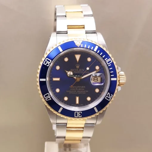 Defect Replica Rolex Submariner Date 16613 Caliber 3135 Automatic Movement 40mm Gold/steel Case Mens/unisex Watch