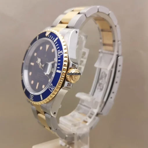 Defect Replica Rolex Submariner Date 16613 Caliber 3135 Automatic Movement 40mm Gold/steel Case Mens/unisex Watch - Image 2