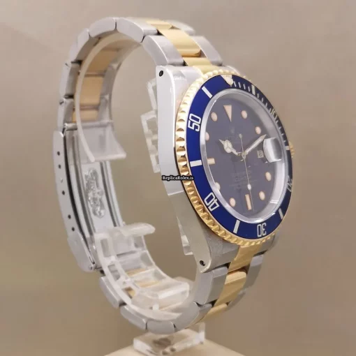Defect Replica Rolex Submariner Date 16613 Caliber 3135 Automatic Movement 40mm Gold/steel Case Mens/unisex Watch - Image 3