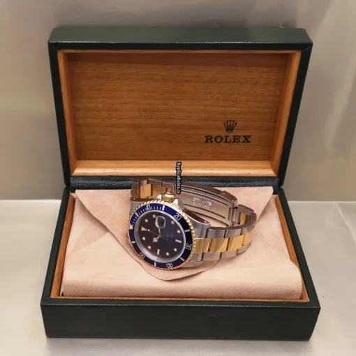 Defect Replica Rolex Submariner Date 16613 Caliber 3135 Automatic Movement 40mm Gold/steel Case Mens/unisex Watch - Image 5