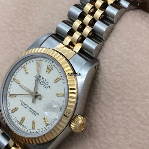 Defect Replica Rolex Lady-datejust 68273 Caliber 2135 Automatic Movement 31mm Gold/steel Case Mens/unisex Watch - Image 7