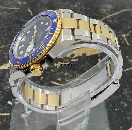 Nice Replica Rolex Submariner Date 116613lb Caliber 3135 Automatic Movement 40mm Gold/steel Case Mens/unisex Watch - Image 4